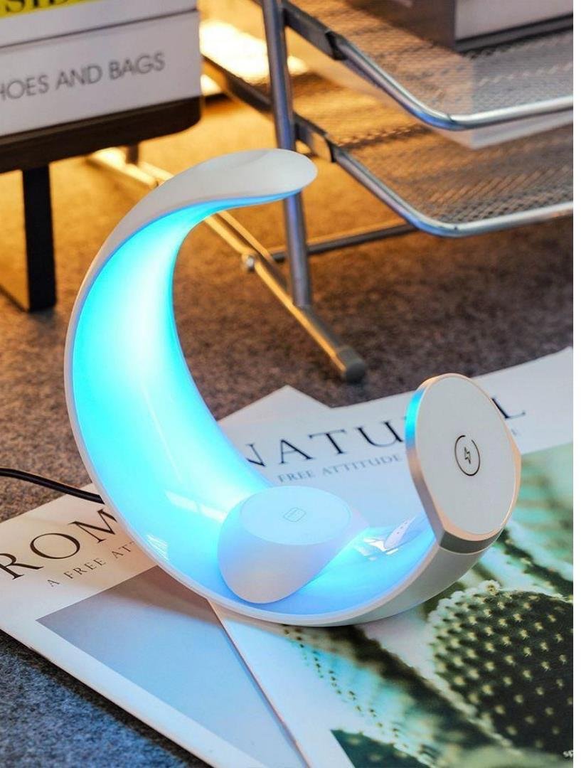 C31 4-in-1MoonNight LightWireless Charger