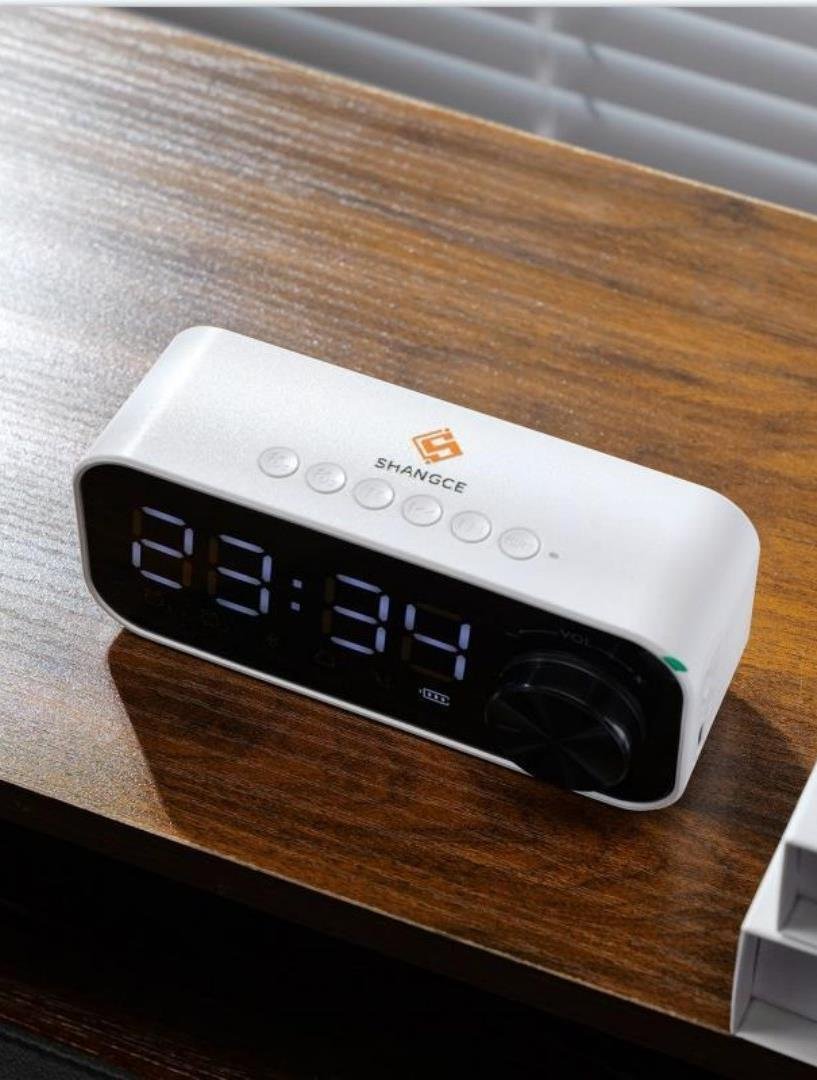 LC-0930clockBluetooth Speaker