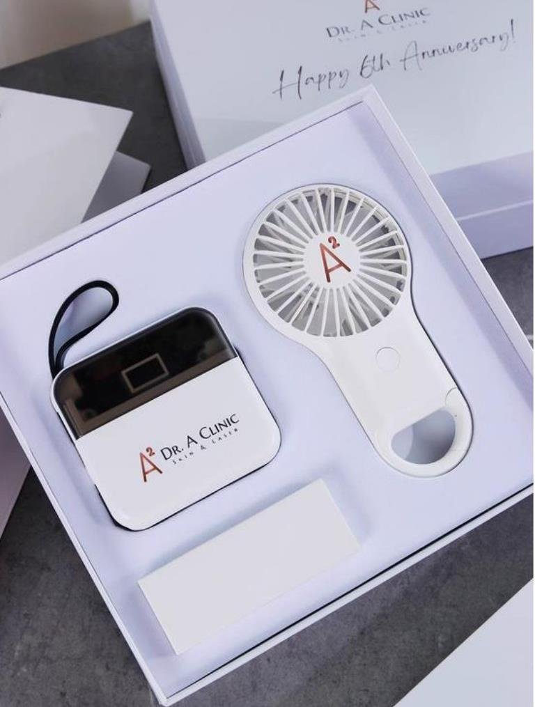 Power Bank + Handheld Mini Fan Gift Box Set