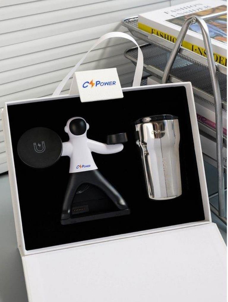 Astronaut Wireless Charger + Lockn Lockmirror-finish Insulated Tumbler Gift Box