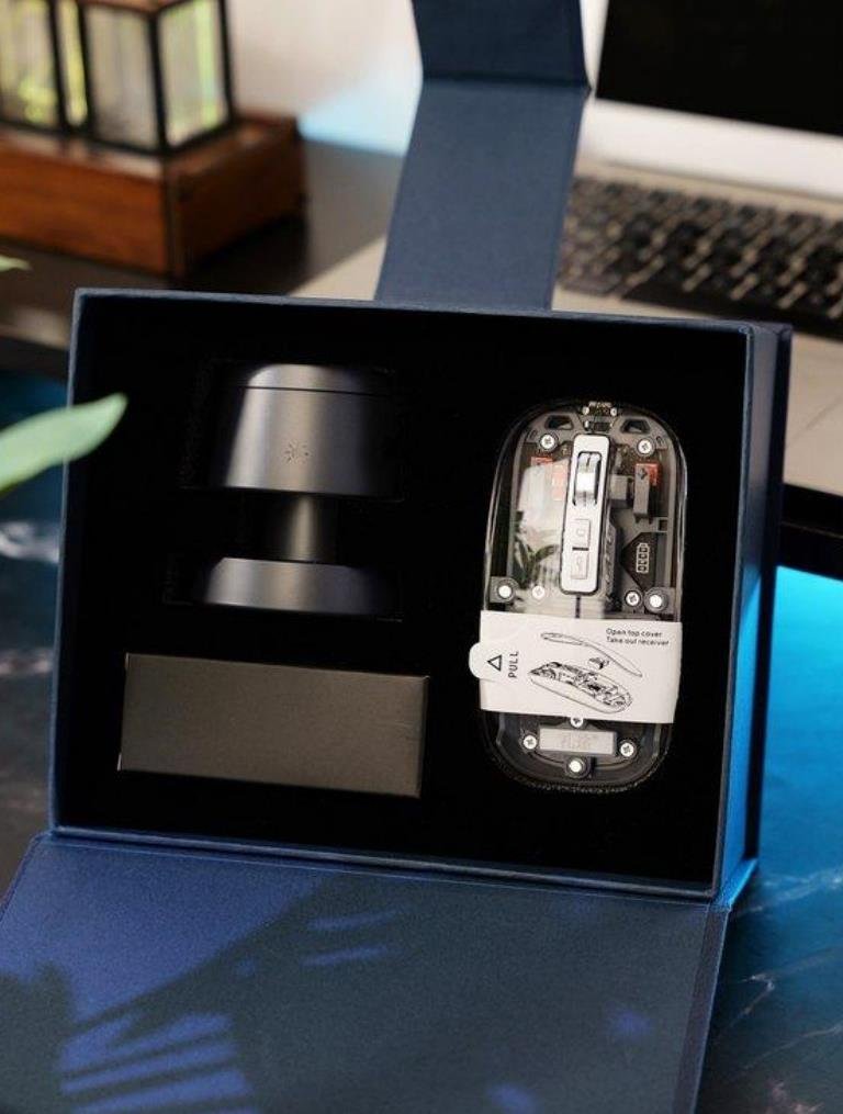 X6 Mushroom Lampwireless Charger + M135 AI Smart Mouse