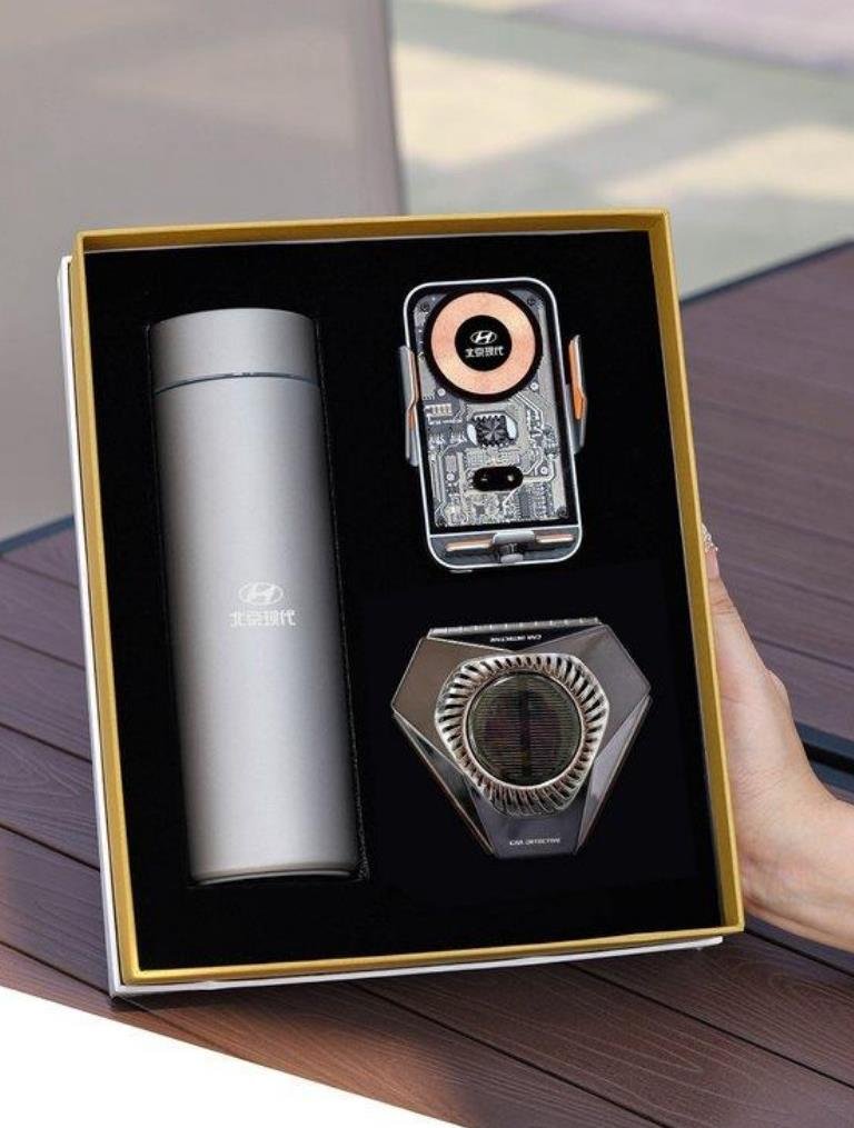Titanium Cup + Car Wireless Charger Stand + Solar Car Fragrance Diffuser Gift Box